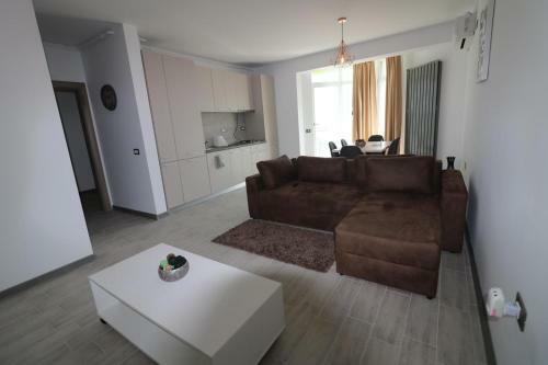 Alezzi Aqua Apartment