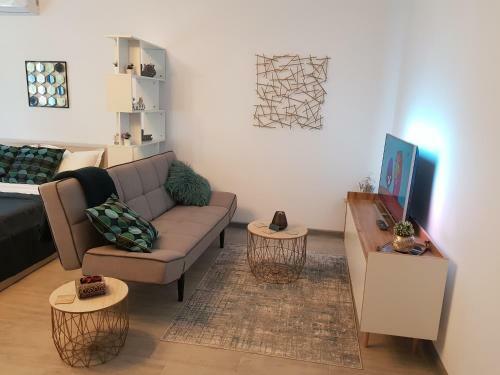 Alezzi-retreat Apartment