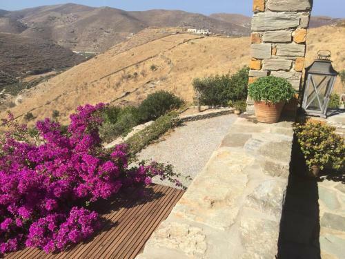 Villa The Hill Top House In Kea