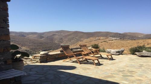 Villa The Hill Top House In Kea