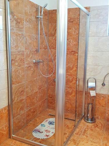 Apartman Luki?