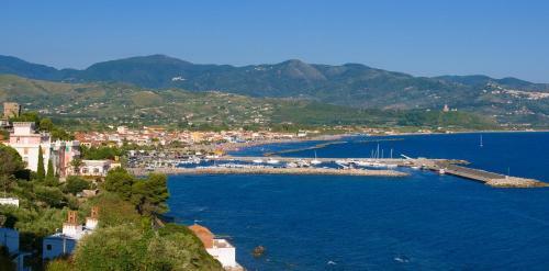 Costiera Del Cilento Apartments