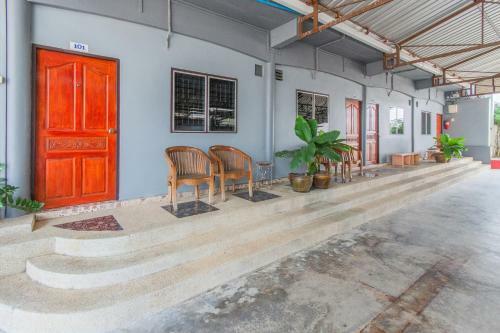 Hotel Oyo 650 At Night Pranburi