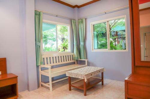 Apartamentos Oyo 1101 Tanrak Bungalow