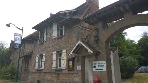 Bed & Breakfast Chambres D'h�tes-ch�teau Constant