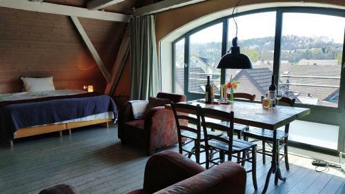 Bed & Breakfast Blue Wall Bnb