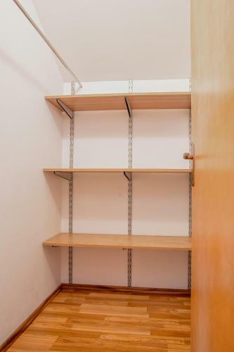 Larus-m Apartments