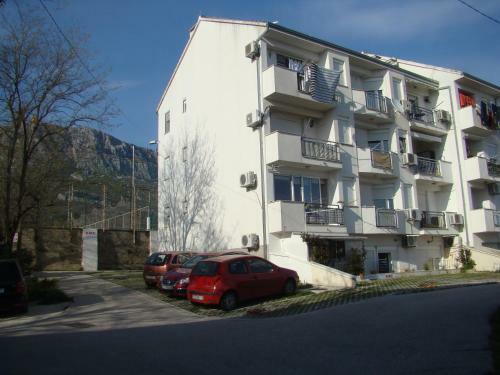 Kike Apartment
