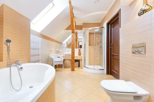 Lapalice Holiday Home