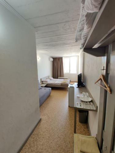 Hotel ????????????