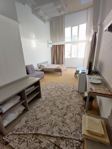 Hotel ????????????