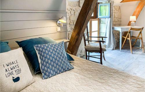 Nice Home In Bourgueil With Wifi And 5 Bedrooms