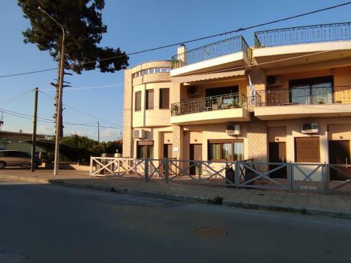 John's Apartments