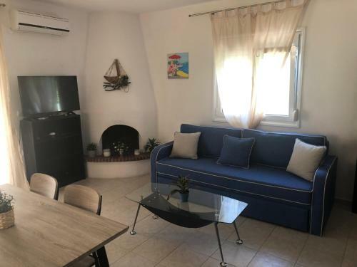 Anna House Palouri
