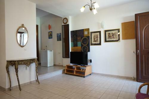 Eleni Beach Apartments