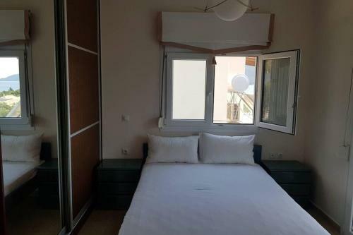 Sea View Apartment Maisonette