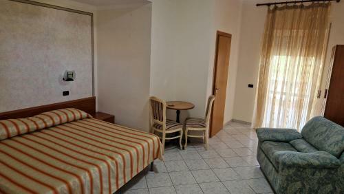 Hotel Ausonia