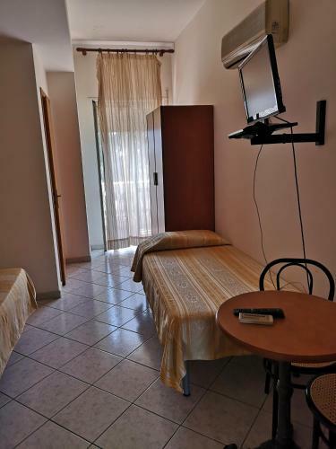 Hotel Ausonia