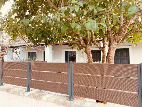 Apartamento Louvros Luxury Suittes