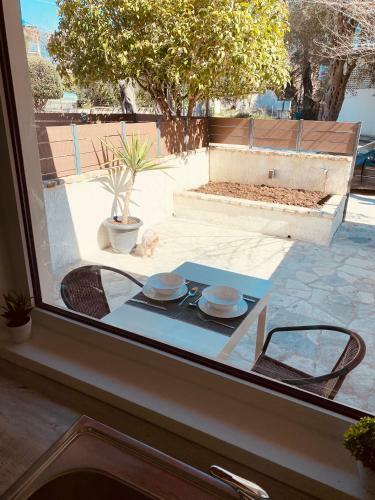 Apartamento Louvros Luxury Suittes