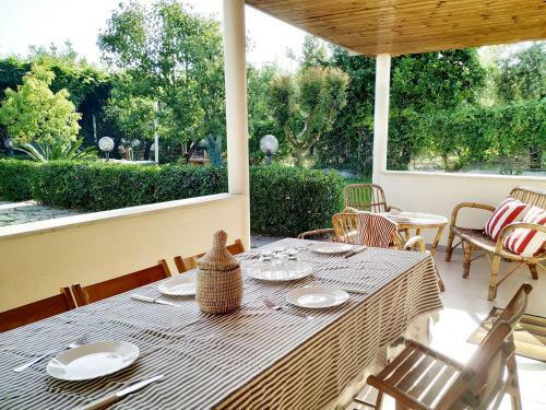 Melly - Villa Indipendente A 300 M Dal Mare
