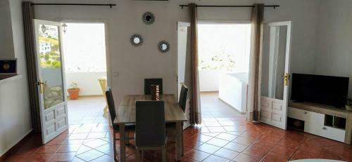 La Casa De Villena