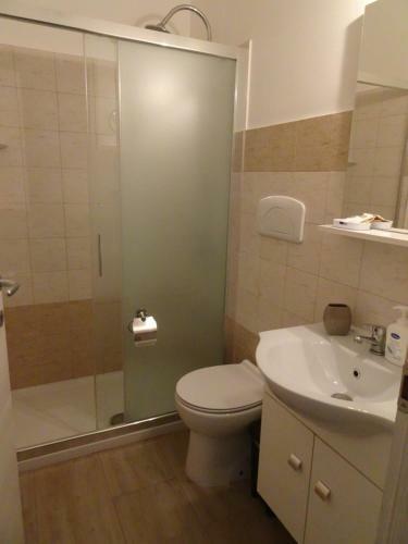 Hostal Affittacamere Lido Rivabella