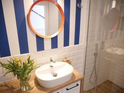 Apartament Bia?y ?agiel