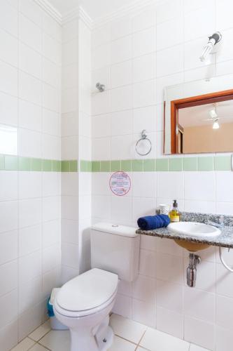 Apartamento Apto 2 Qts C Garagem E Piscina No Centro