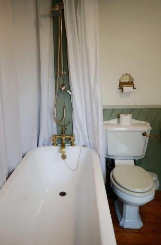 Bollam Cottage Bed And Breakfast