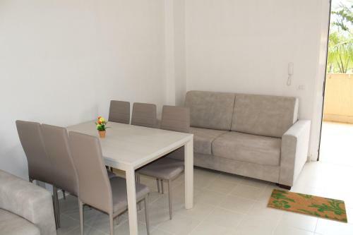 House In Marina Di Ragusa