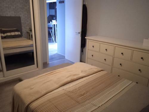 Apartamento Un Balc�n A La R�a 2
