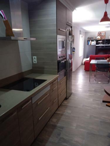 Apartamento Un Balc�n A La R�a 2