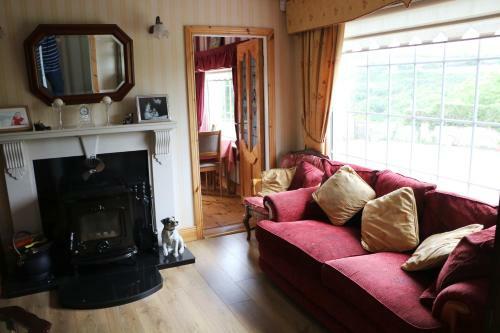 Bed & Breakfast Comeragh View