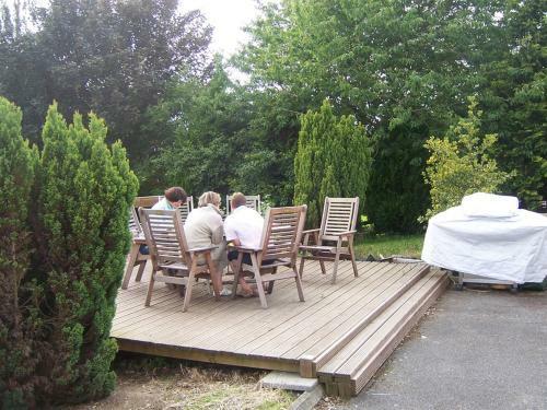 Bed & Breakfast Launard House