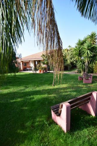 Villa With Swimming Pool&garden