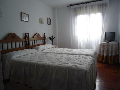 Hostal Monta�es