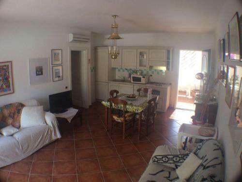 Hostal Casa Antonietta By Alessandro Delmar
