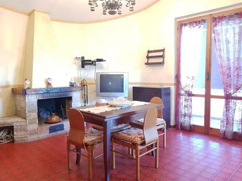 'fausty' - Villa 4/6 Posti A 300 Mt Dal Mare