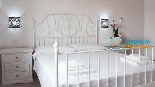 Hostal Corallo Rooms