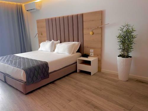 Ebbi Hotel