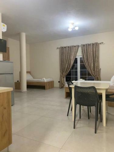 Domi Apartments