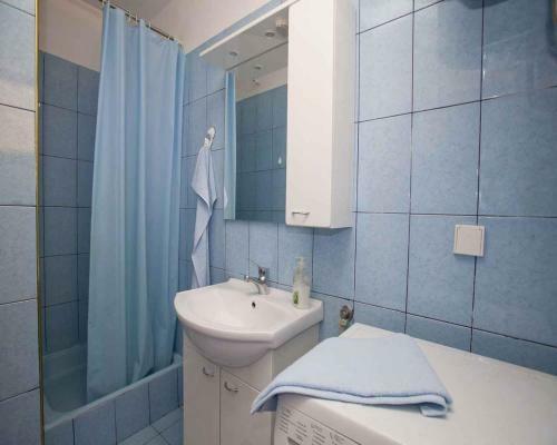 Apartment In Vrbnik - Insel Krk 36848