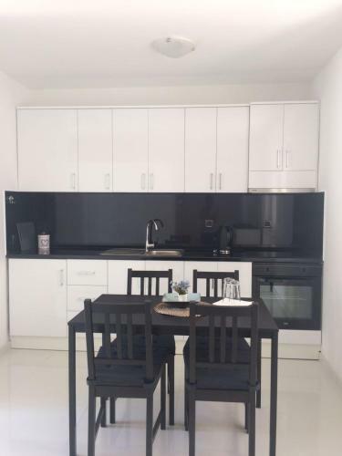 Apartment M&m