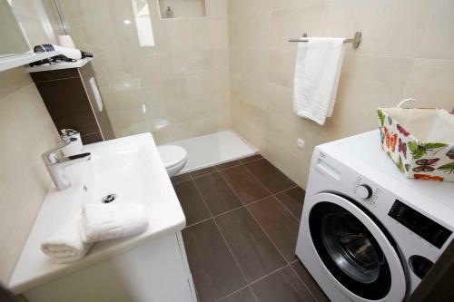 Apartment Ana Bratus