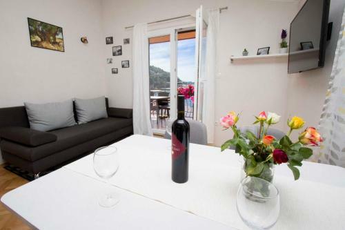 Apartment Ana Bratus