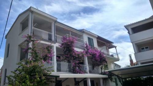 Apartmani Diana