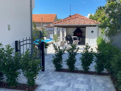 Breitling Apartments With Pool