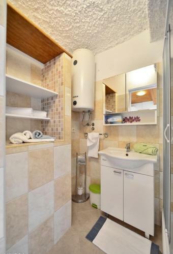 Studio Apartments 4 Two