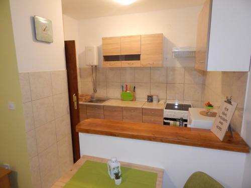 Apartman Lena